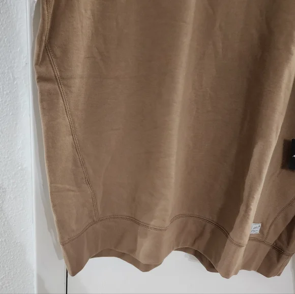 ​NWT Eddie Bauer Men’s Everyday Crew Sweatshirt - Flax Brown - 2XL - Picture 2 of 6